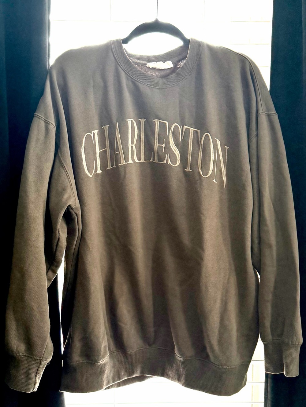 Charleston Graphic Crewneck Sweatshirt - Dark Olive
